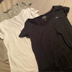 NWOT Bundle of 3 Hollister V Neck Tees
